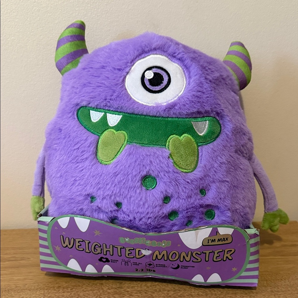 BeastieBuds Max the Weighted Monster